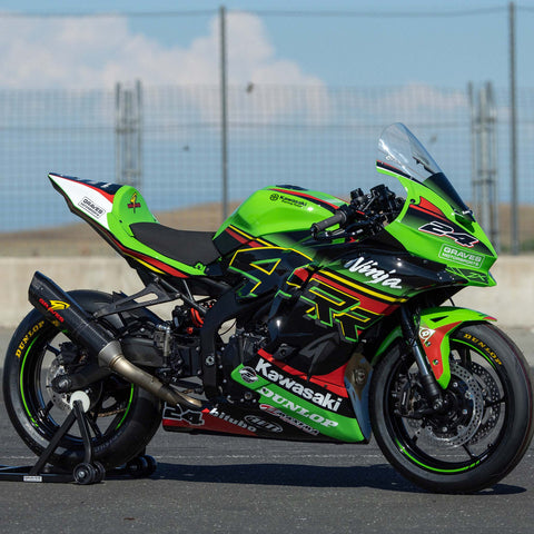 Kawasaki ZX-4RR, 2023+, Graves WORKS2 Carbon Full Exhaust System