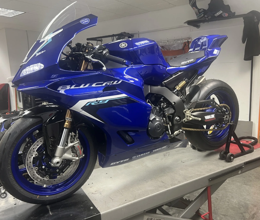 Yamaha R9, 2025 +, Armour Bodies Superbike Kit